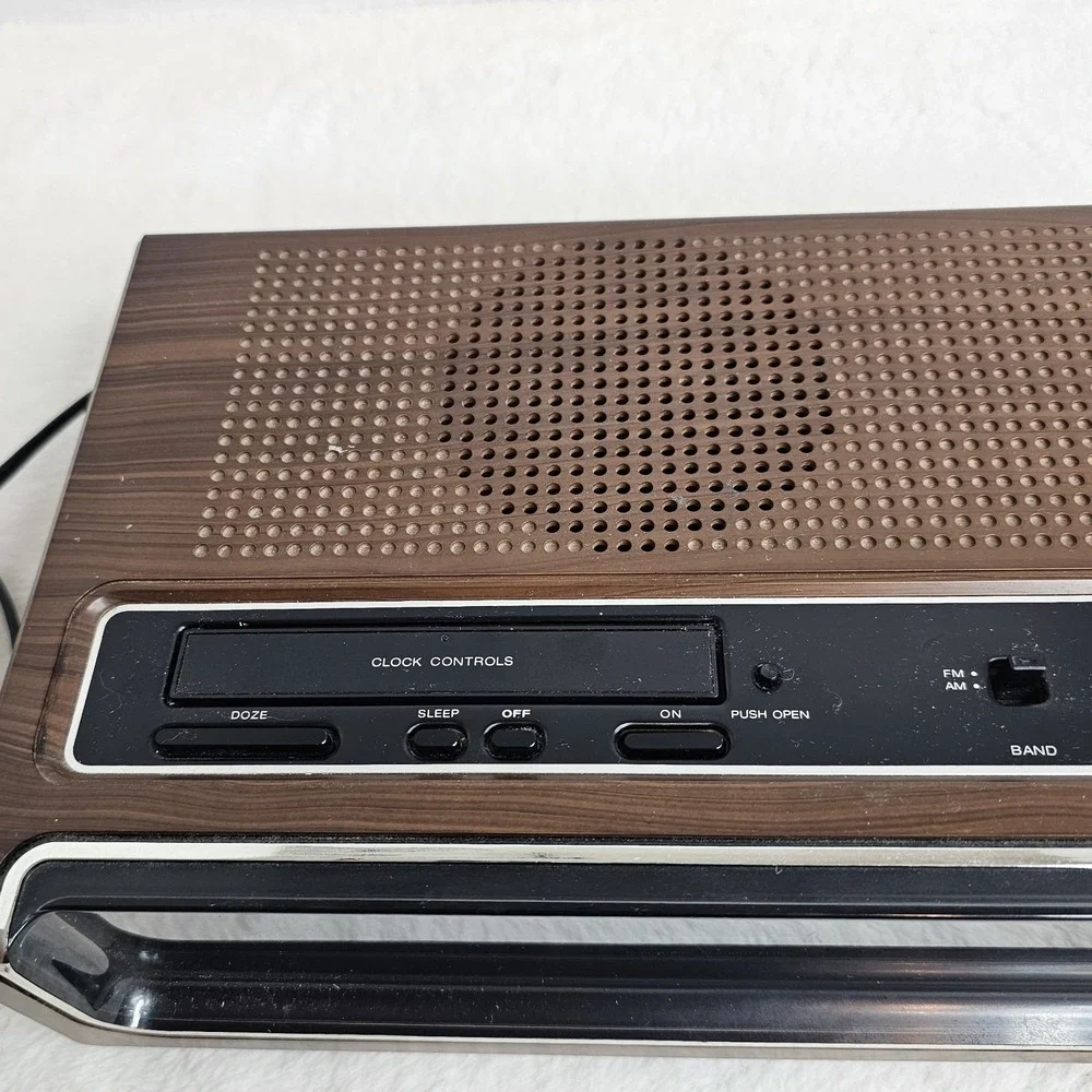 🖤Panasonic RC-210 Digital Alarm Clock Faux Wood Vintage Tested!